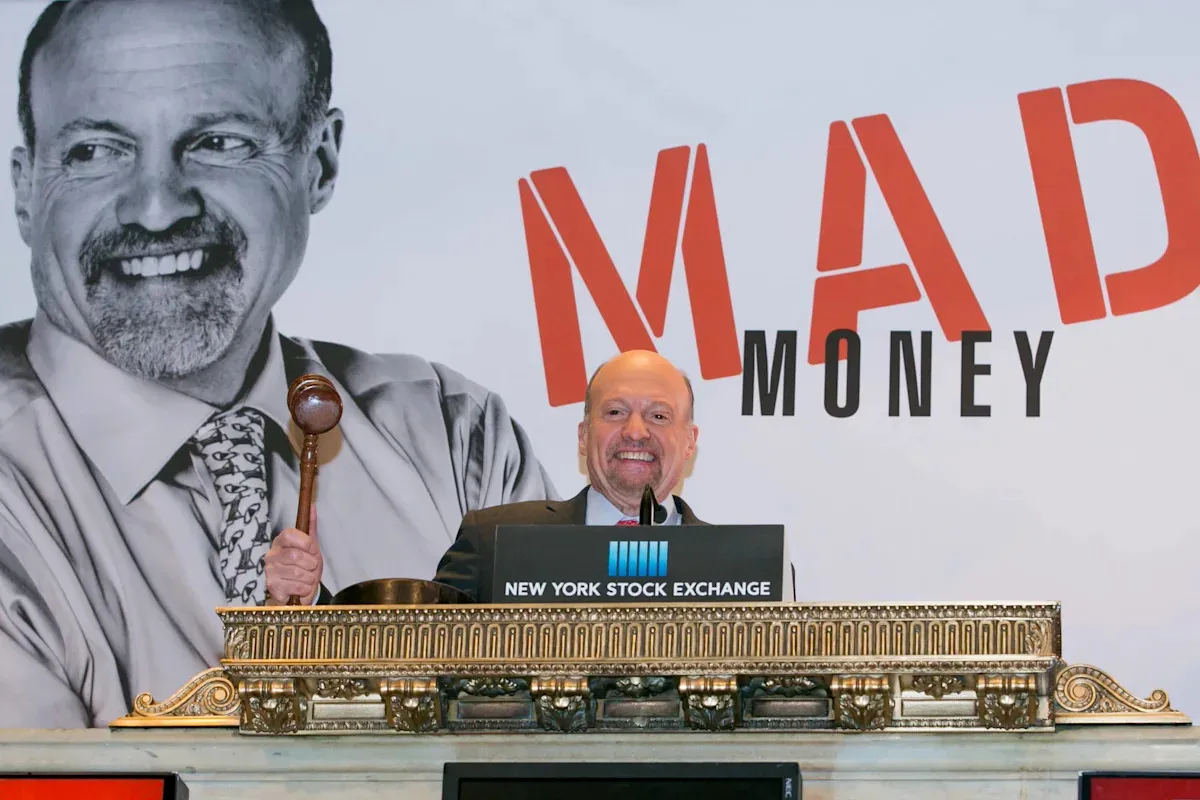 Cramer’s Stock Picks: Why He’s Avoiding IonQ and Embracing Kimberly-Clark Cramer’s Stock Picks: Why He’s Avoiding IonQ and Embracing Kimberly-Clark