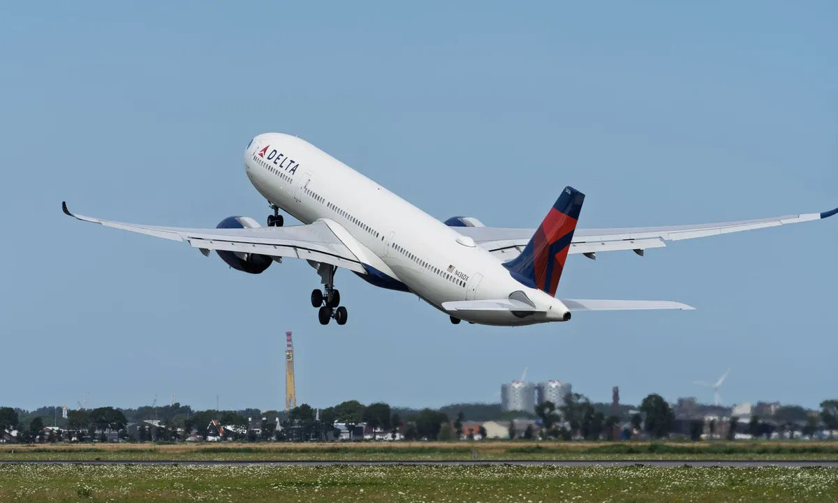 Delta Air Lines Stock Forecast: Navigating Market Trends in 2023