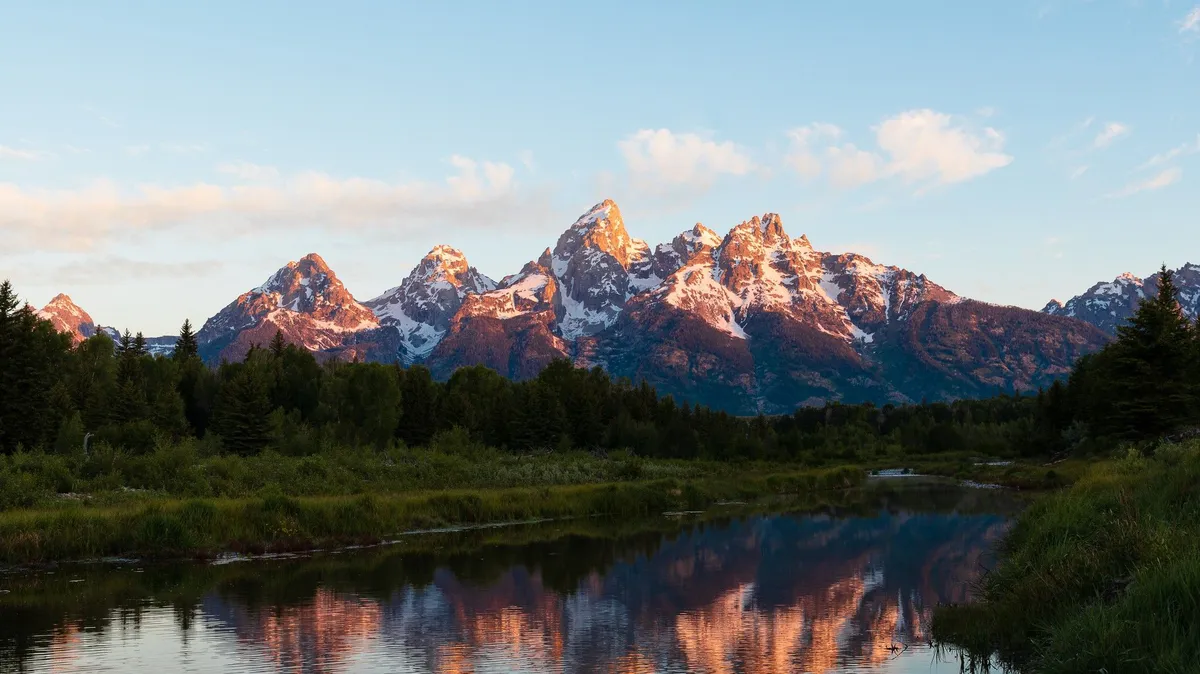 Discovering America's Hidden Fall Travel Gems: 7 Second-City Destinations Discovering America's Hidden Fall Travel Gems: 7 Second-City Destinations