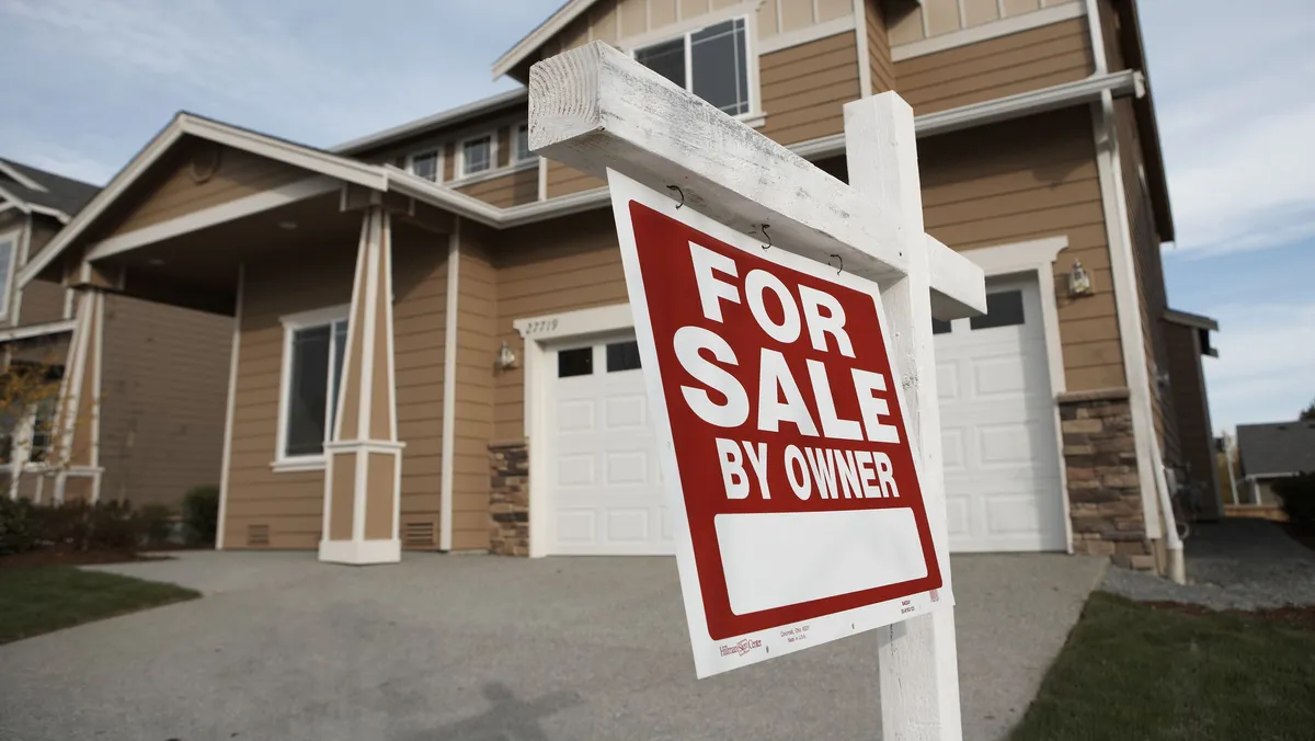 Home Buyers Gain Negotiating Power: 5 Key Signs to Watch Home Buyers Gain Negotiating Power: 5 Key Signs to Watch