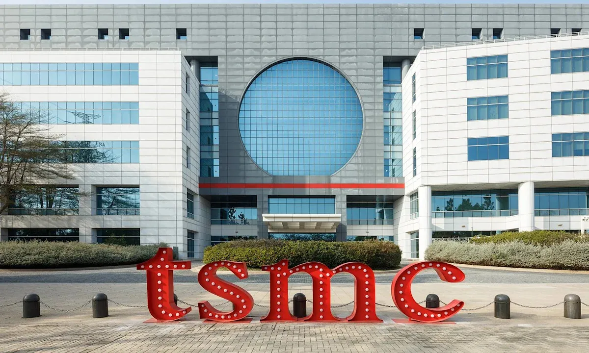 Investing in the AI Boom: Why TSMC is a Key Player to Watch Investing in the AI Boom: Why TSMC is a Key Player to Watch