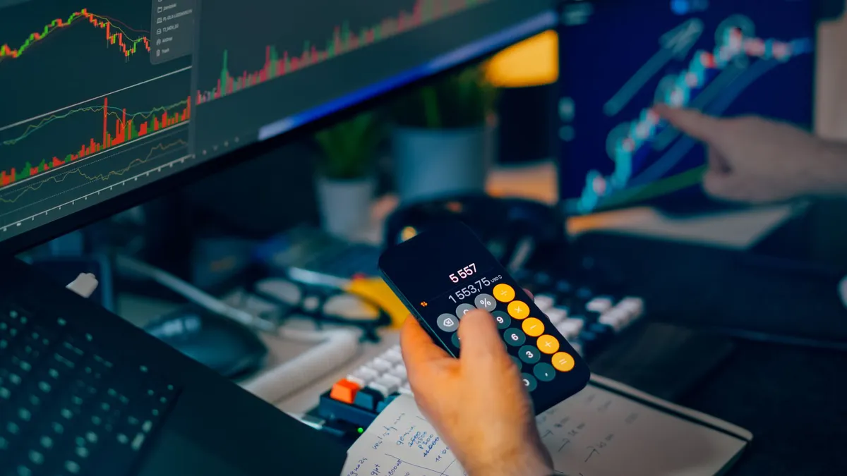 cryptocurrency trading desk