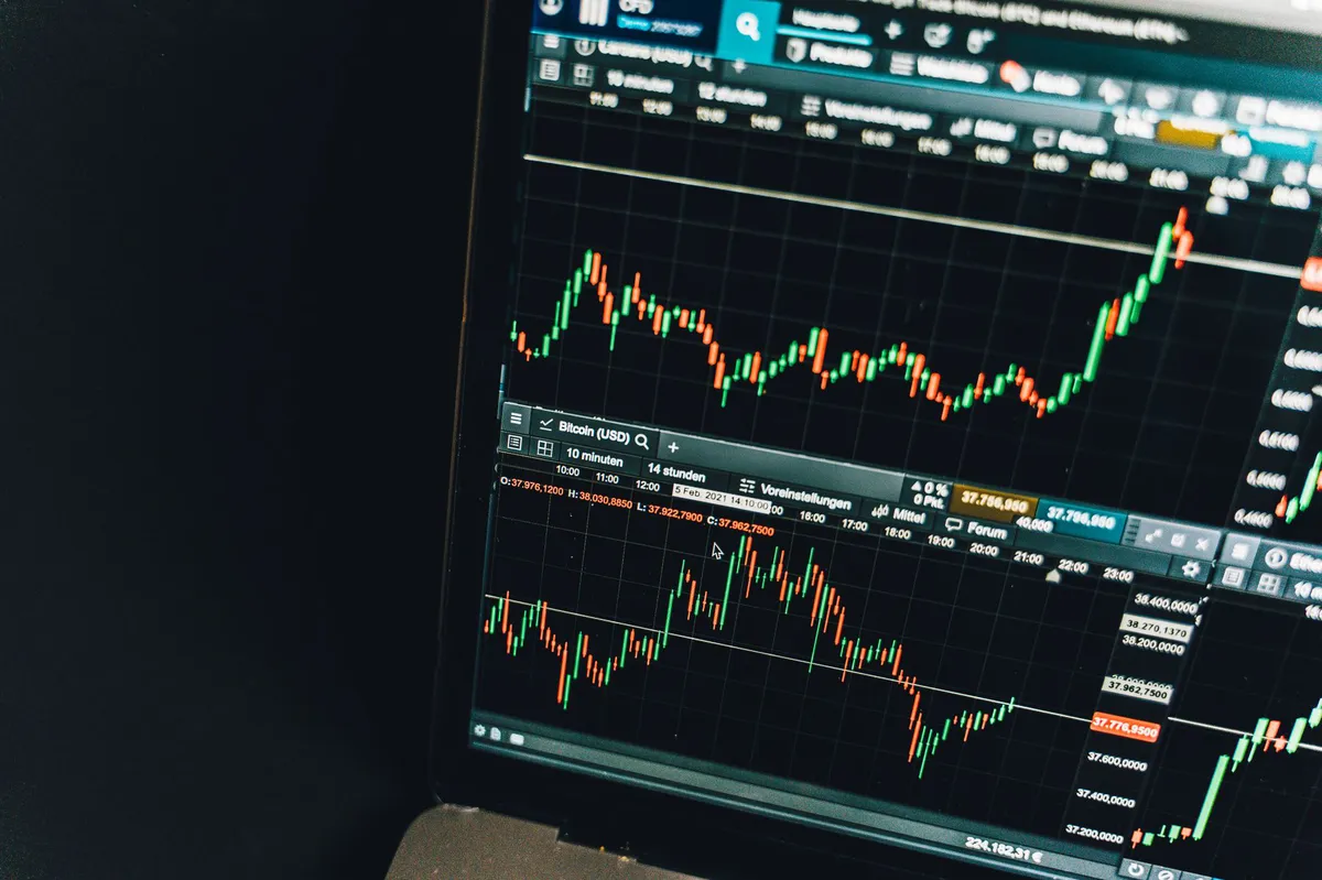cryptocurrency market analysis