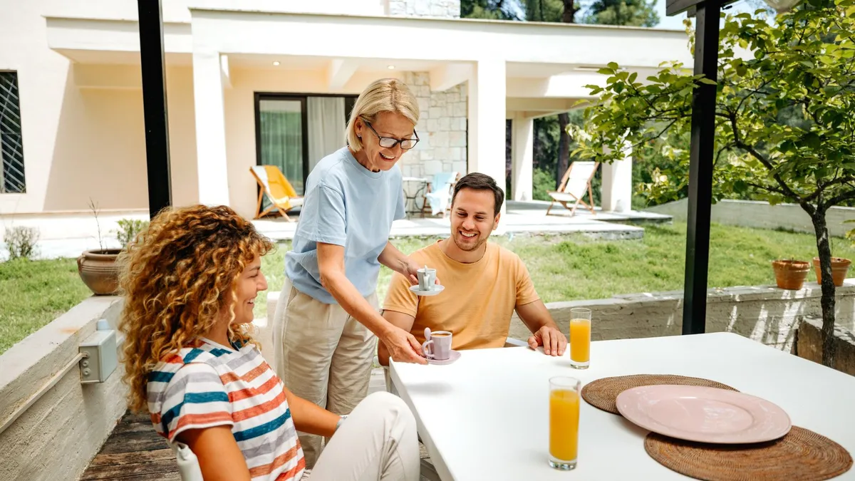 Navigating Financial Support for Adult Children Without Sacrificing Retirement Navigating Financial Support for Adult Children Without Sacrificing Retirement