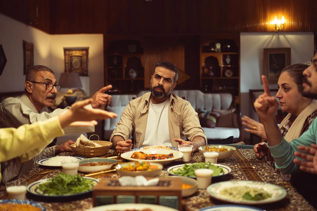 family gathering dinner table