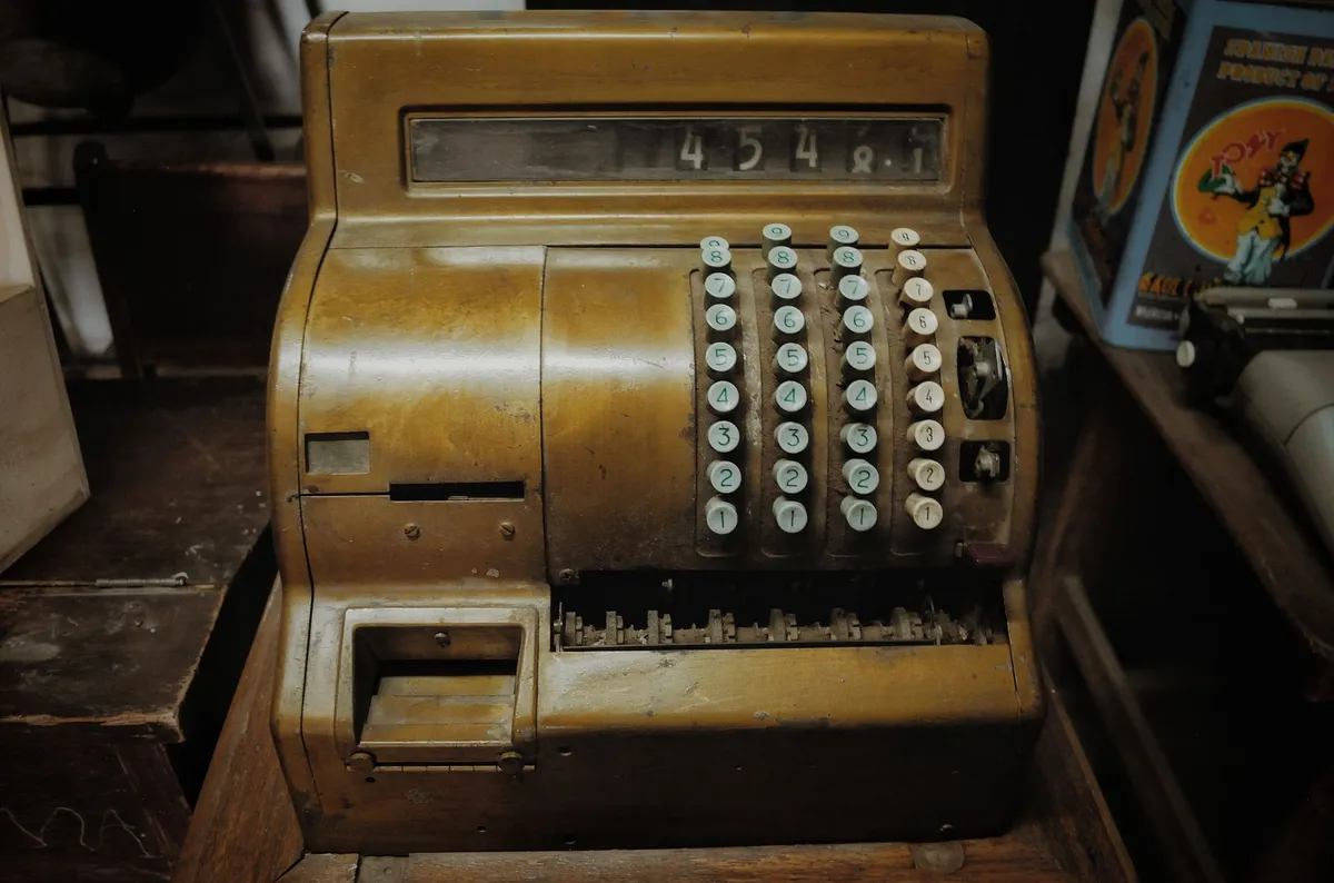 cash register closeup