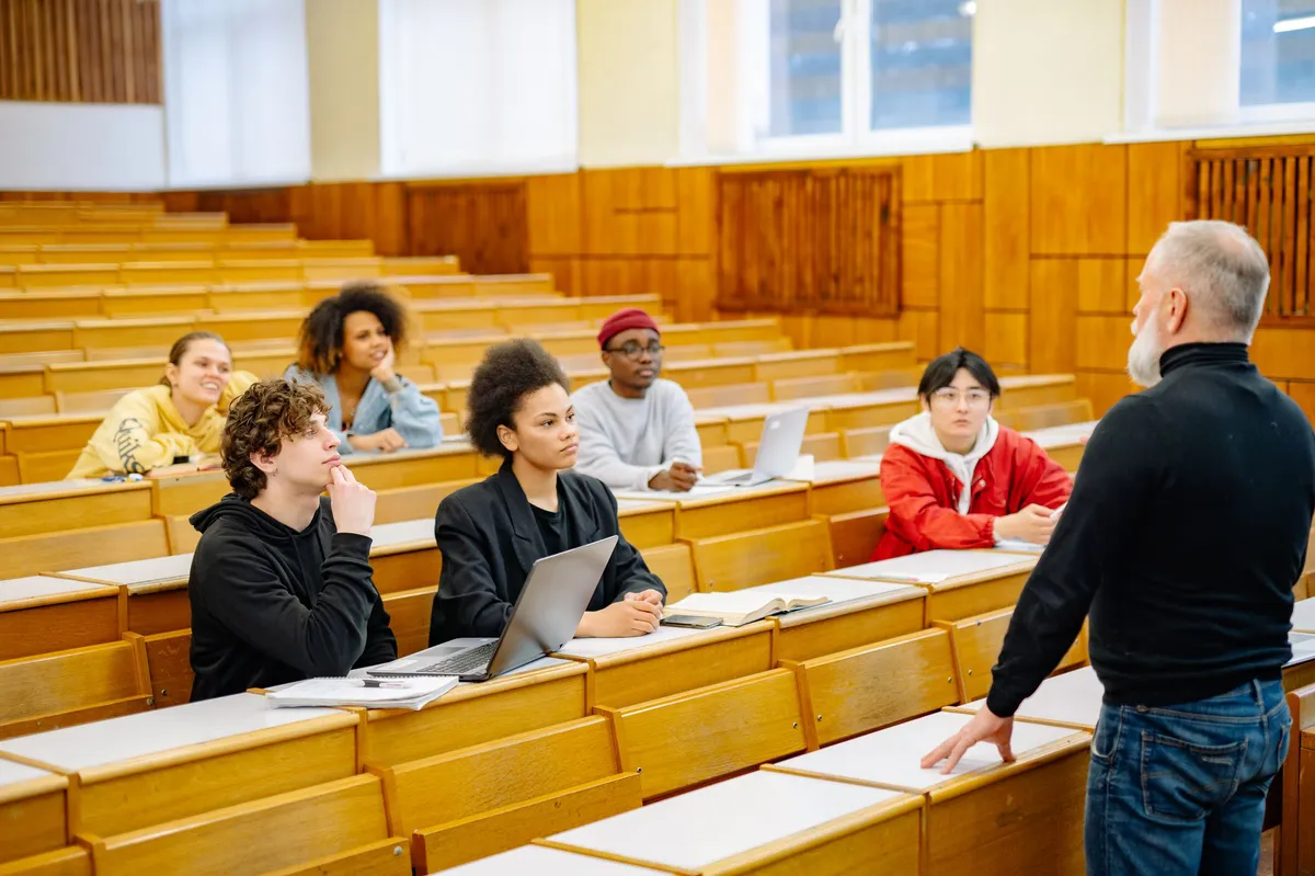 college classroom setting
