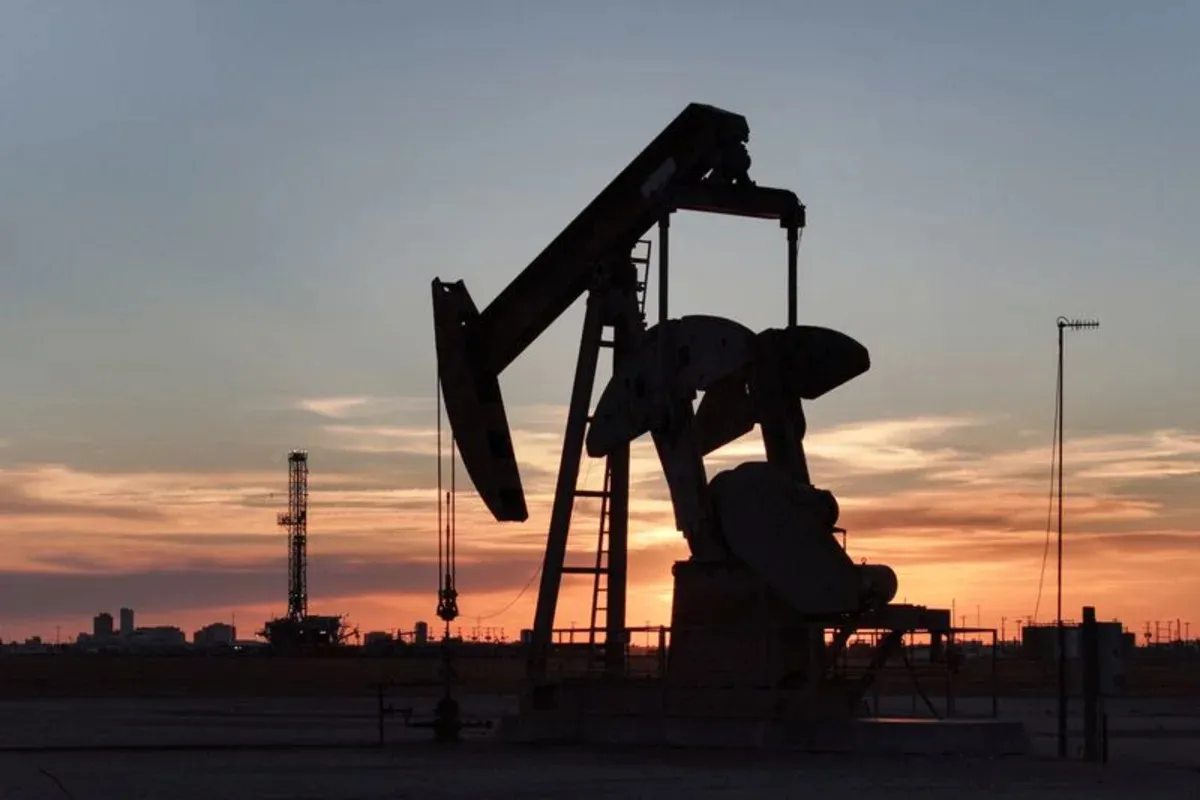 Surge in Energy Shares as Brent Crude Hits $100 Amid Houthi Attacks
