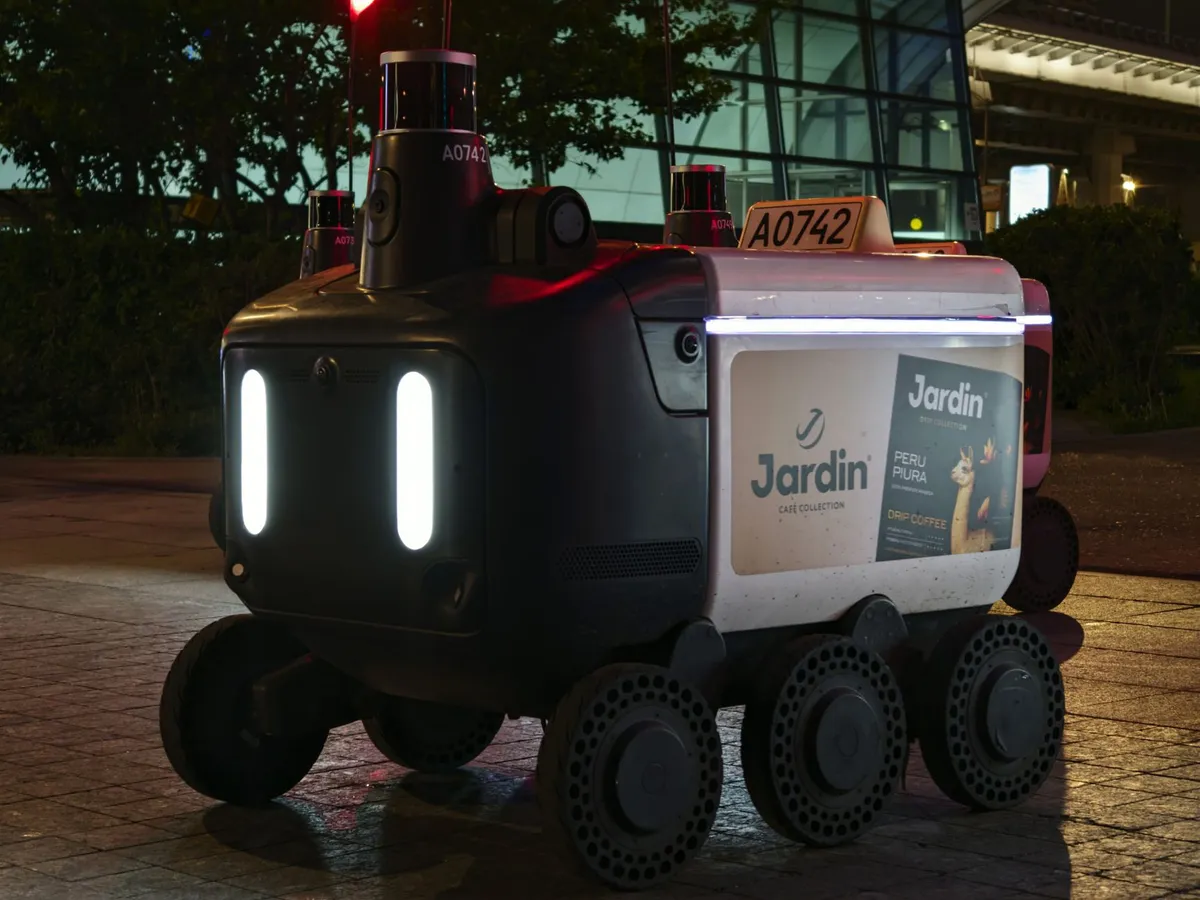 futuristic autonomous vehicle