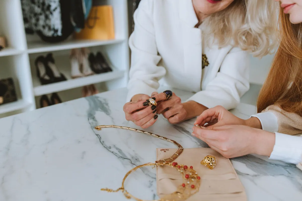 luxury shopping experience