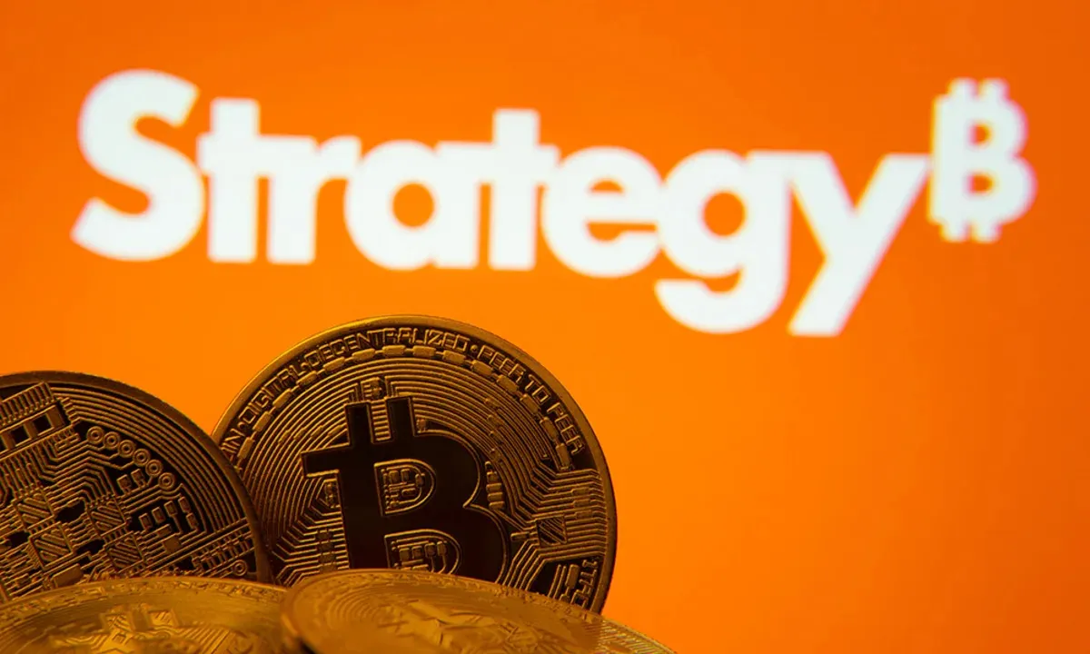 Why Strategy's Bitcoin Holdings Remain Steady Amid Market Turmoil