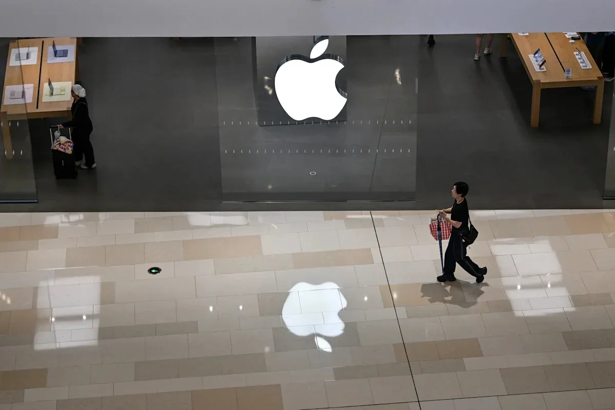 Why the Magnificent Seven Tech Stocks Are Now at Decade-Low Valuations
