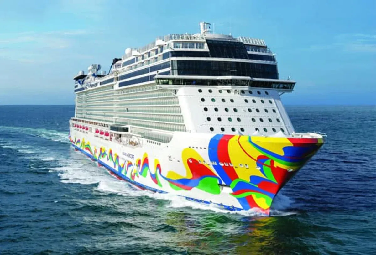 Cruise Line Showdown: Royal Caribbean vs. Norwegian Cruise Line