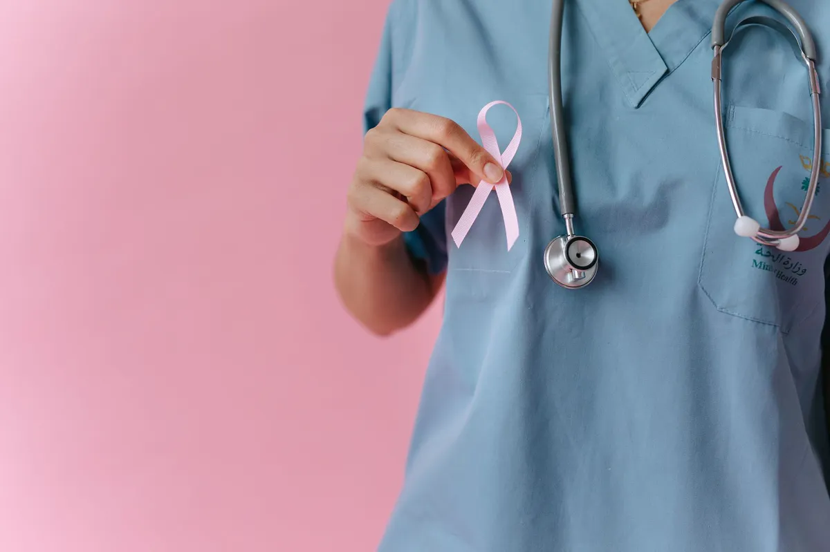 healthcare apparel market