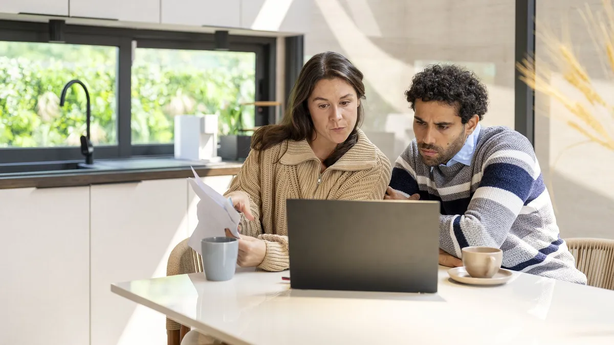 How to Effectively Compare Financial Advice Fees: A Practical Guide