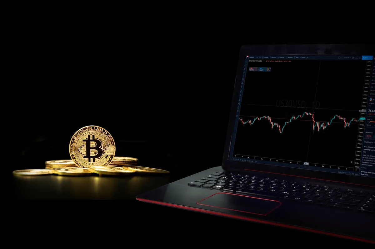 cryptocurrency trading analysis