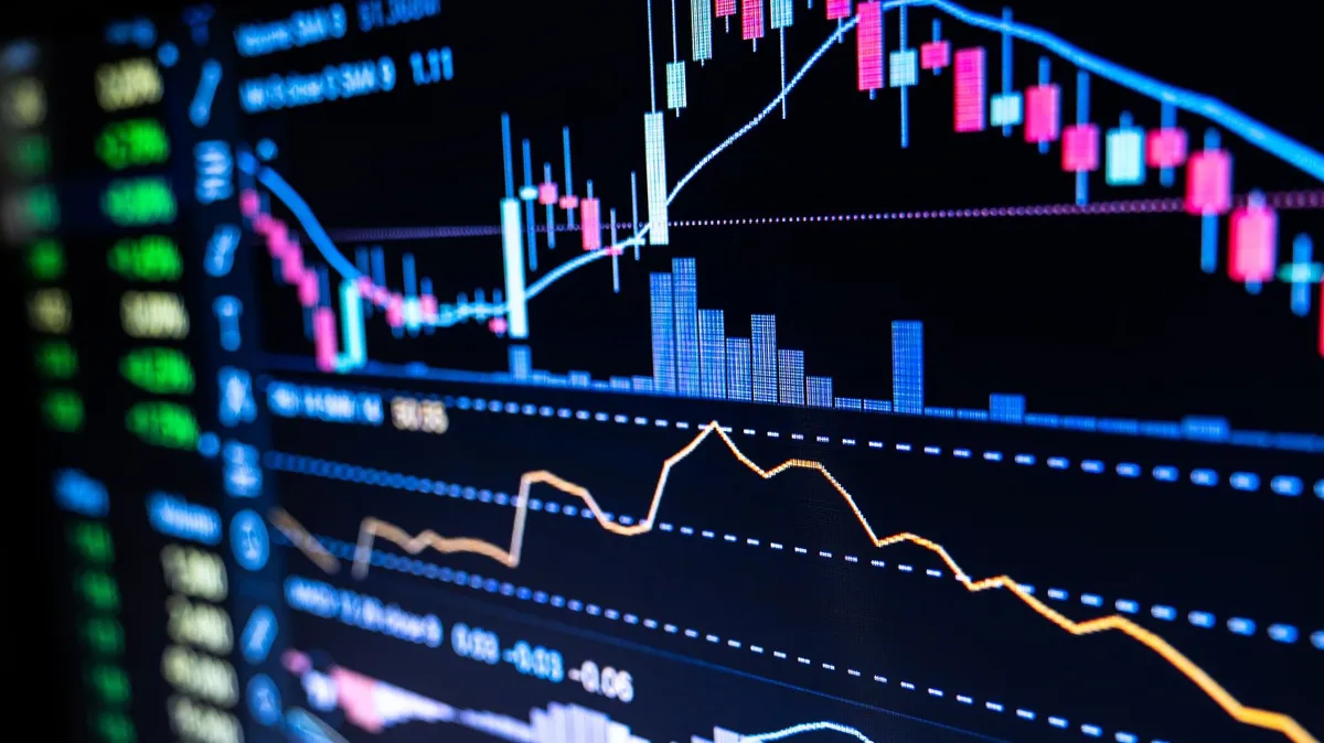 Mastering Stock Market Charts: Tools for Serious Investors