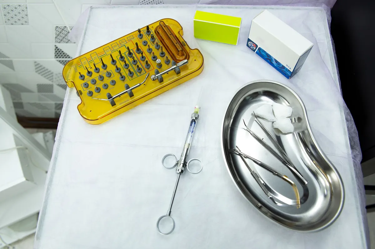 surgical mesh implant