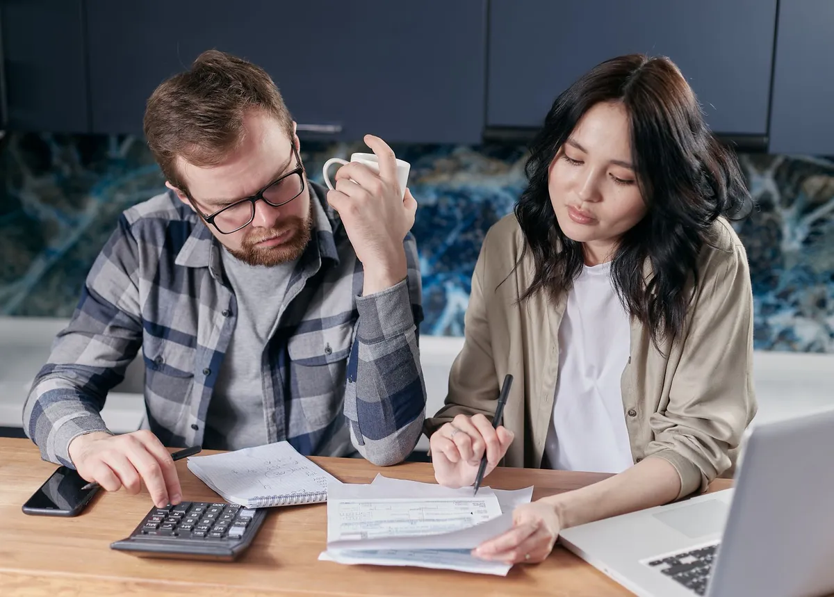couple planning finances