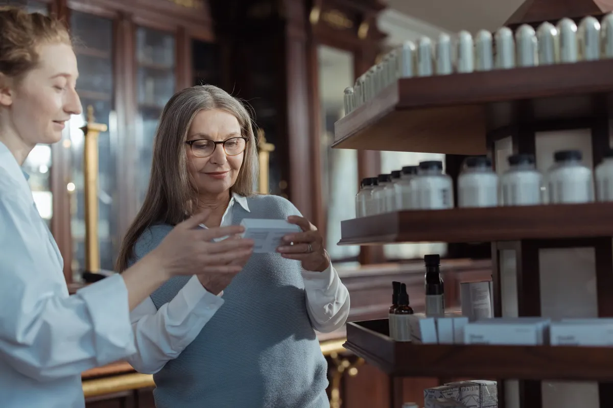 senior pharmacy consultation
