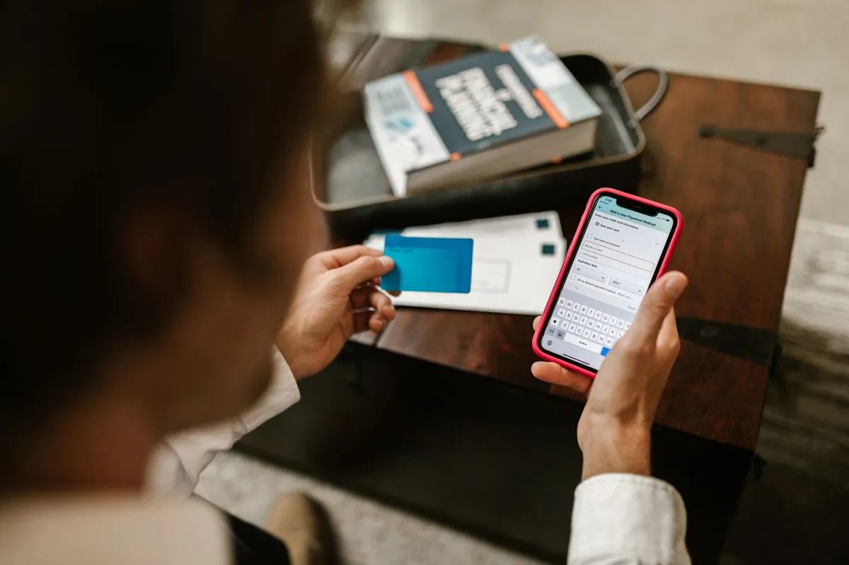 user setting up online account