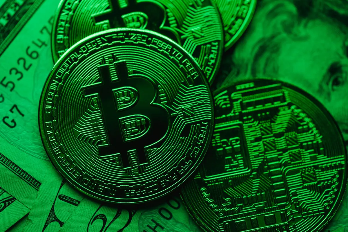 Bitcoin transaction graphic