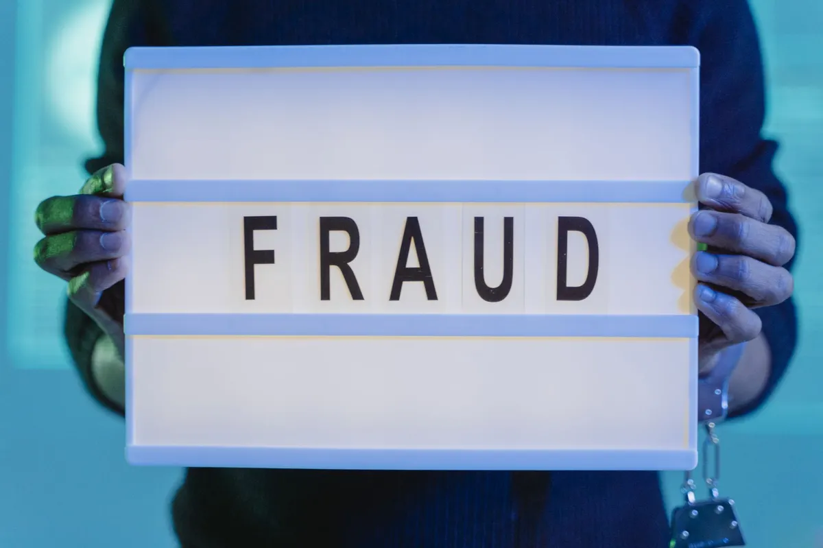 identity theft warning sign
