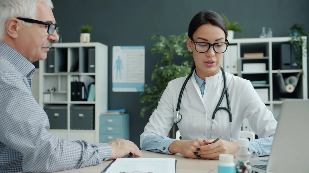senior healthcare consultation