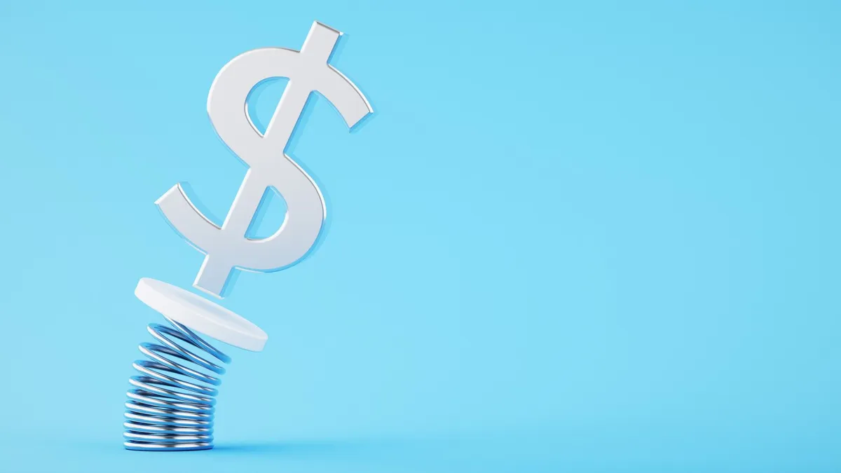 Navigating the Bond Market: How Fidelity's Strategic Income Fund Excels