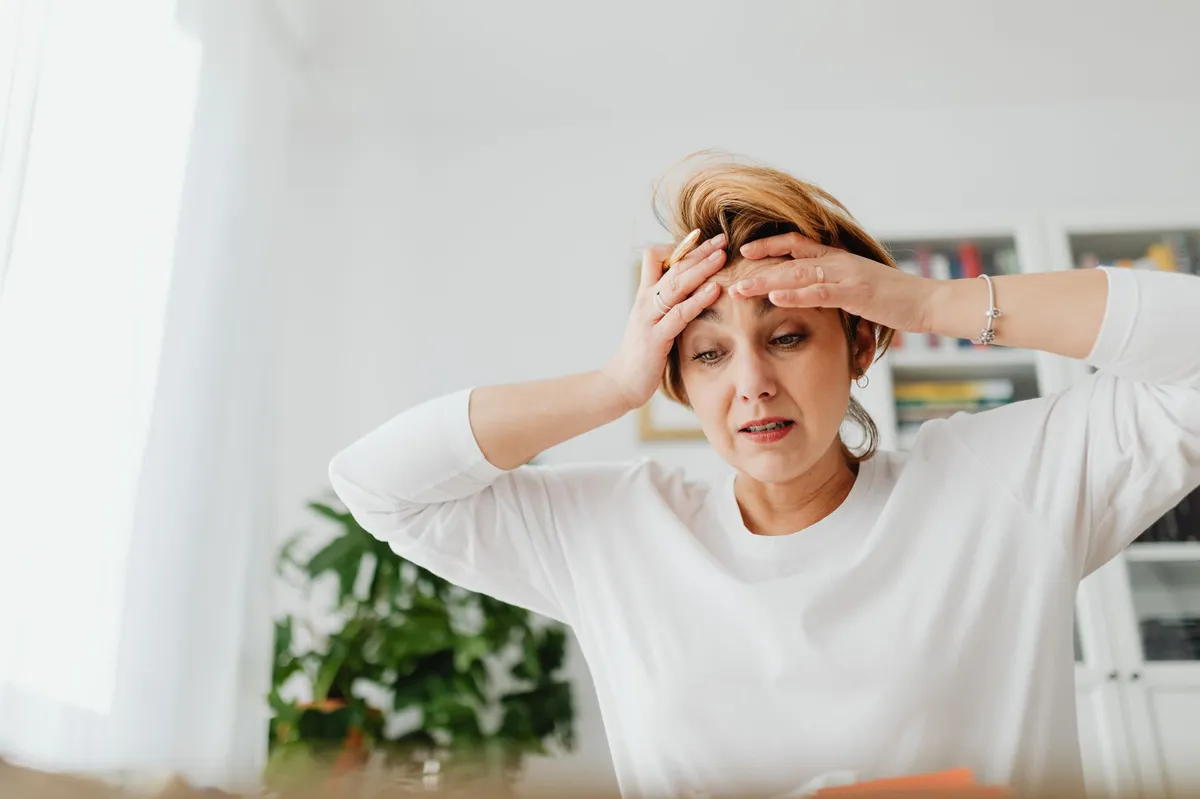 person overwhelmed by advice