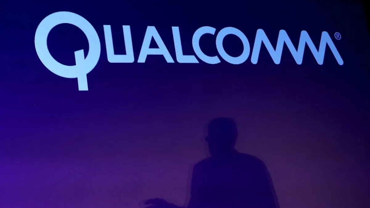 Qualcomm Faces Challenges as Apple Shifts Modem Strategy: Amazon Offers New Hope