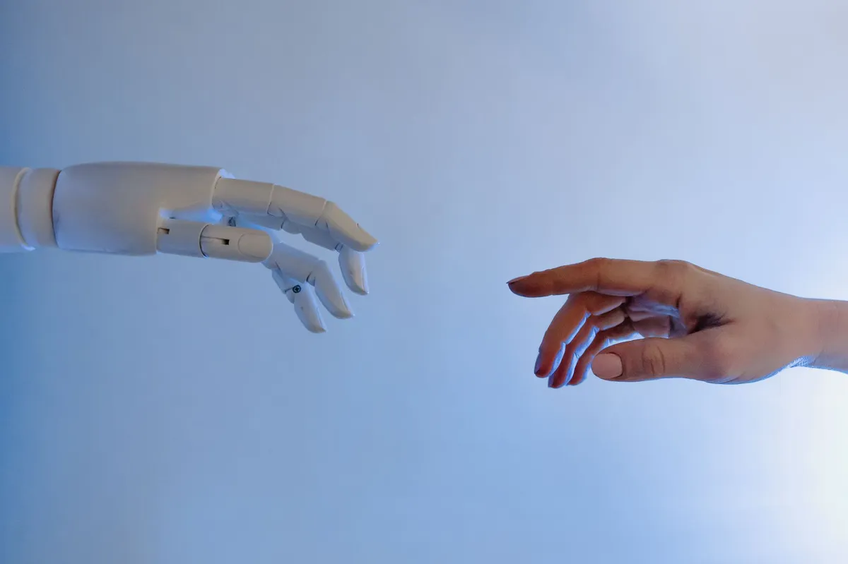 collaboration between human and AI