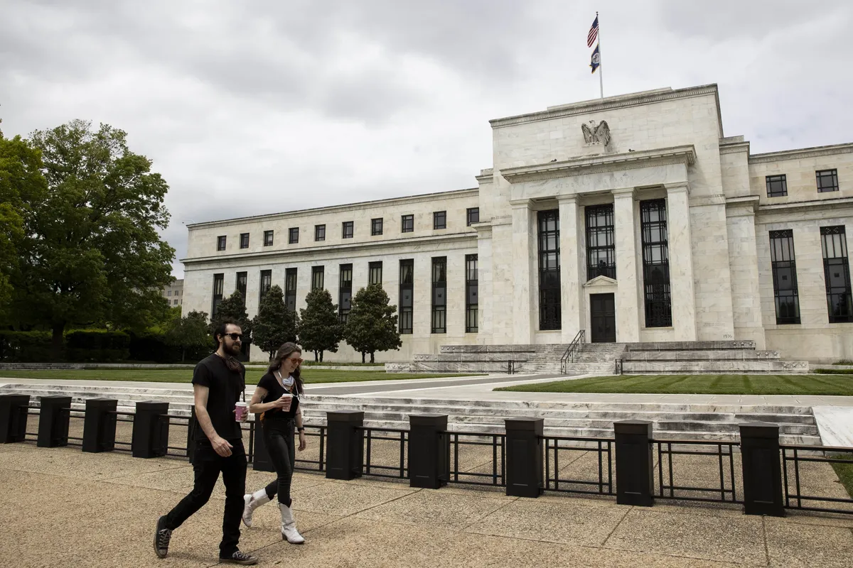 Understanding the Fed's Rate Hike: Impacts on Personal Finance